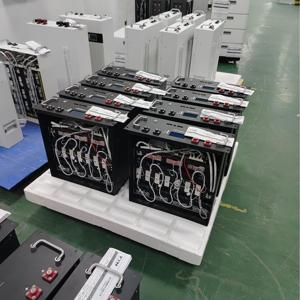 Batterie au lithium extensible <span class=keywords><strong>SolarMax</strong></span> 48V/51.2V 50Ah 100Ah 250Ah LiFePO4 avec surveillance Bluetooth et prise en charge de la charge de pointe - Product Image 5