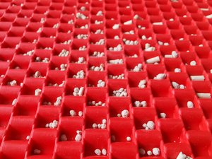 PVC Maßgefertigte Eis-<span class=keywords><strong>Gel</strong></span>-Perlen Selbstkühlende Kratzfeste Wasserdichte Silikon-Gummi Sommer-Kühlmatte für Reptilien Schlafunterlage - Product Image 3