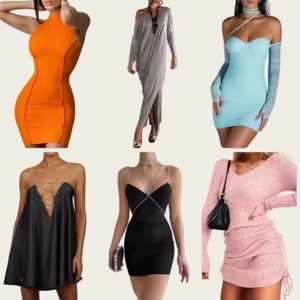 Venta al Por Mayor de Vestidos de Verano Surtidos, Ropa de Segunda Mano a Precios de Fábrica, Ropa de Mujer de Marcas Variadas, Diversos Estilos - Product Image 1