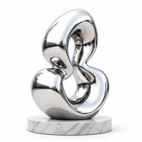 Sculpture moderne abstraite personnalisée en acier inoxydable, finition miroir, chiffre 8, statue métallique pour bassin de plaza commercial