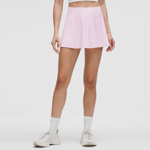 Jupe de tennis sur mesure grande taille, jupe plissée double mini pour le golf, jupe de sport yoga, jupe de gym pour femme avec pantalon intégré et poches - Product Image 5