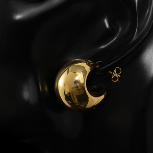 Phụ Nữ Sang Trọng Của Thép Không Gỉ Bông Tai Hợp Thời Trang Mạ Vàng Đinh tán Trong Nước Drop Hình Dạng Ngôi Sao Đồ Trang Sức Thời Trang - Product Image 2