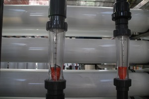 Công nghiệp sông Hệ thống lọc nước 80t siêu lọc + 50T đơn giai đoạn thẩm thấu ngược khai hoang thiết bị nước - Product Image 2