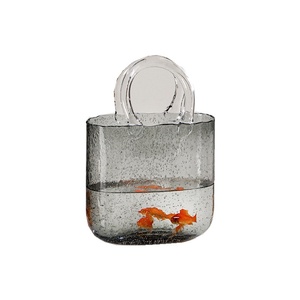 Acessórios para Aquário de Tanque de Peixes com Preço de Fábrica por Atacado, Vaso de Vidro em Forma de Bolsa com Base de Madeira para Exibição em Mesa, Embalagem em Caixa - Product Image 1