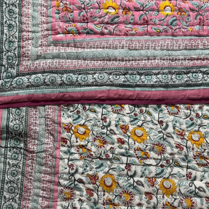 Rajasthani estampado Handblock estampado hecho a mano puro algodón Kantha edredón orgánico KanthaQuilt orgánico Reversible KanthaQuilt para invierno - Product Image 1