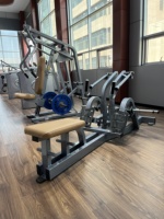 Appareil de musculation professionnel en acier pour la poitrine et le dos, avec système de traction par corde, réglable et sécurisé pour les exercices des épaules