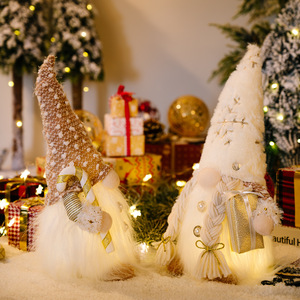 Muñeco de Rudolph Hecho a Mano para Decoración Navideña, Novedad, con Sombrero, Luces, Regalos, Barba Larga y Bastón para el Hogar - Product Image 3