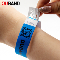 Bracelets Tyvek colorés imprimables au laser avec logo noir et numéro de série personnalisé pour festivals