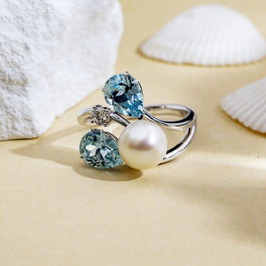 แหวนเมสซี่ จิวเวลรี่ รุ่น MSR-1632 ทอง 18K รูปทรงลูกแพร์ ประดับพลอยอะความารีนและไข่มุกน้ำจืด - Product Image 1