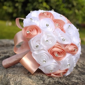 ริบบิ้นผ้าซาตินหน้าเดียวขนาด 38 มม. โพลีเอสเตอร์ 100% ริบบิ้นเงาความหนาแน่นสูง สำหรับห่อของขวัญ ตกแต่งงานแต่งงาน งานฝีมือ DIY ทำโบว์ - Product Image 2