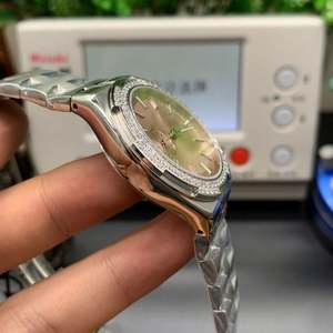 นาฬิกาข้อมือผู้ชาย Vacheron ระดับไฮเอนด์ คุณภาพสูง งานฝีมือประณีต ฟังก์ชันขั้นสูง ซับซ้อน  แบบกลไก สำหรับนักธุรกิจ - Product Image 2