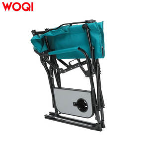 Silla de Director Woqi con Marco de Aluminio, Capacidad de Carga de 120 kg, Silla Plegable para Camping con Mesa Lateral, Uso en Exteriores y Jardín - Product Image 2