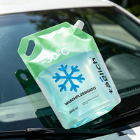 Poche souple verticale 3L bleue pour liquide lave-glace, liquide de refroidissement et nettoyant pour vitres de voiture, en emballage plastique