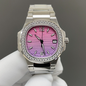 <span class=keywords><strong>Montre</strong></span> mécanique automatique en acier inoxydable sertie de diamants avec cadran texturé bleu et <span class=keywords><strong>bracelet</strong></span> en acier <span class=keywords><strong>intégré</strong></span>. - Product Image 6