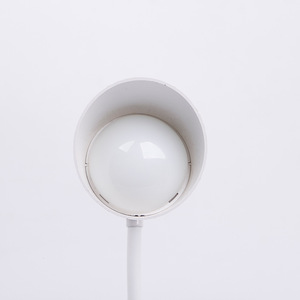 Manufacturer supplies mini <b>desk</b> lamps, eye-protecting study bedside lamps, and USB <b>folding</b> clip night lights for students. - Product Image 2