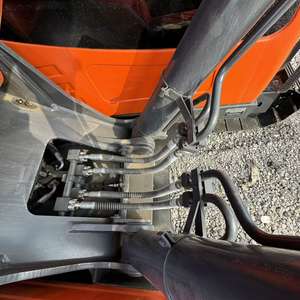 Excavadora Doosan 225 de Alto Rendimiento, 148HP, Gran Potencia, Multifuncional para Minería e Infraestructura - Product Image 3