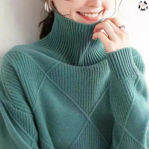 Женский свитер в корейском стиле на осень-зиму, без этикетки, универсальный однотонный свободный пуловер-рубашка - Product Image 3