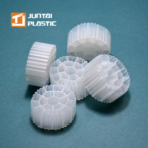 Vật liệu nhựa sinh học <span class=keywords><strong>MBBR</strong></span> chất lượng tuyệt hảo dùng cho hệ thống sục khí xử lý nước thải - Product Image 2