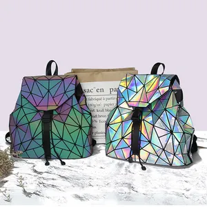 Hot selling teens Luminous Leather Geometric Holo bag Diamond Lattice Drawstring Backpacks Holographic School Backpack