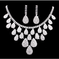 Exquis dîner fête mariée mariage boucle d'oreille pour femmes dames mode bijoux Zircon fleur en forme de collier boucles d'oreilles ensemble