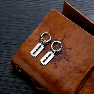Pendientes de moda de acero inoxidable para hombres y niños, pendiente con colgante rectangular, diseño hueco tallado, gran oferta, <span class=keywords><strong>2021</strong></span> - Product Image 6