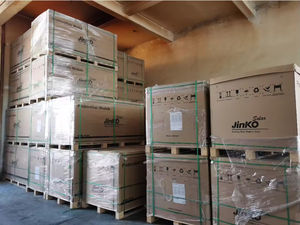 Panneaux solaires monocristallins en silicium de type N à demi-cellules PERC de 550-570W, efficacité de 22% - Product Image 5