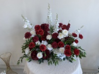K90 Nouvelle Tendance Rouge Vert Arrangement Floral de Mariage Fait Main Bouquet de Calla Artificiel Rose Hortensia Boule de Fleurs en Soie 60cm
