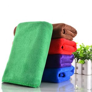 Serviette de sport en microfibre personnalisable avec logo, absorbante, pour voiture, maison, gym, fitness et entraînement - Product Image 2