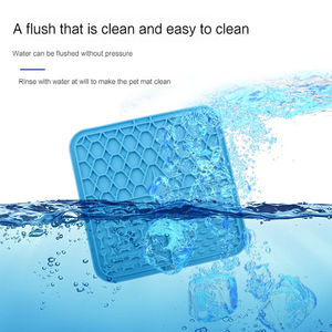 Alfombrilla de Silicona para Lamer, Dispensador de Alimentos Lento, Tapete para Lamer para Animales Pequeños como Perros, Gatos, Cachorros, Alfombrilla para Lamer y Alimentar Mascotas - Product Image 4