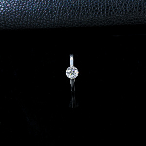 Bague en argent sterling S925 avec moissanite ronde solitaire, bague de promesse classique à bande torsadée, bijoux de fiançailles élégants pour femme - Product Image 4