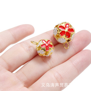 Accessoires de boucles d'oreilles en alliage, clochettes florales creuses colorées, petite taille, procédé de goutte d'huile, origine Yiwu, Printemps 2023 - Product Image 2