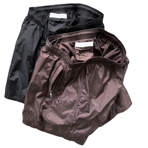 <span class=keywords><strong>Short</strong></span> en nylon <span class=keywords><strong>avec</strong></span> logo brodé personnalisé de haute qualité <span class=keywords><strong>avec</strong></span> poches zippées <span class=keywords><strong>Short</strong></span> de fitness et de gymnastique - Product Image 1