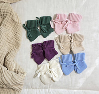 Ensemble de tricot pour nouveau-né comprenant un bonnet uni, une tenue idéale pour l'annonce de naissance, des chapeaux et un bandeau pour bébé, des chaussettes