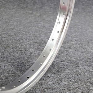 Pièces de moto Dirt Bike personnalisées Jantes <span class=keywords><strong>WM</strong></span> 1.40X17 Jantes en alliage d'aluminium Jantes blanches de 17 pouces - Product Image 6