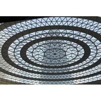 Structure en acier de qualité garantie, conception clé en main, construction de dôme en verre, toit ouvrant pour projet de salle d'église