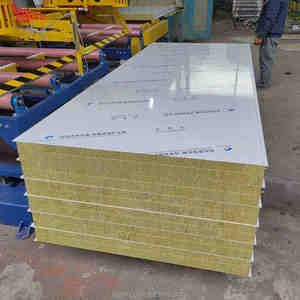 Paneles Sándwich de Lana para Casas Contenedor a <span class=keywords><strong>Precio</strong></span> Económico, 75 mm de Espesor, Aislamiento Acústico, Paneles de Pared Exteriores Impermeables para Construcción - Product Image 1