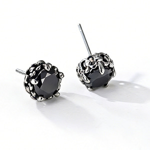 Boucles d'oreilles clous en acier inoxydable avec diamant noir serti griffe, style punk unisexe, bijoux de mode - Product Image 1