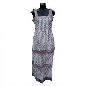 Hermoso y Elegante Vestido Largo Maxi de Verano sin Mangas con Estampado Floral Digital, Fruncido y Botones, con Cinturón, Ideal para Fiestas en el Jardín, Talla Pequeña - Product Image 1
