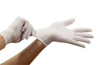 Guantes de examen de látex desechables de Malasia, sin polvo, 5MIL de grosor, 24CM de longitud, puño de borde cortado liso, uso general