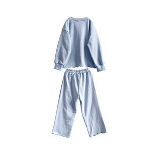 ชุดเสื้อผ้าแม่ลูกแบบเข้าชุด OEM เสื้อสเวตเตอร์แขนยาวคอกลมสำหรับแม่และลูกสาว พร้อมกางเกงขายาว - Product Image 6