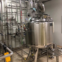 Réservoir de mélange gainé de chauffage électrique sanitaire SS304 de 500 litres pour le stockage et le traitement du jus avec pompe pour les aliments et les boissons