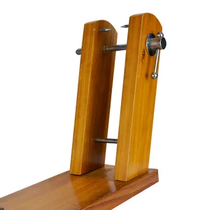 ขาตั้งและที่วางแฮมแบบคลาสสิกทำจากไม้สนสำหรับอิตาลีและแฮมสเปน - Product Image 4