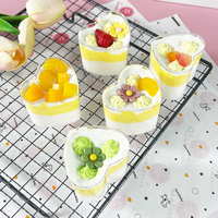 Hartvormige kleine doorzichtige plastic bekertjes, mini dessertbekertjes voor hapjes, puddings, mousse en fruit
