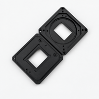 Pièces d'adaptation OEM personnalisées en aluminium anodisé noir usiné CNC pour cadre de fixation de lentille carrée