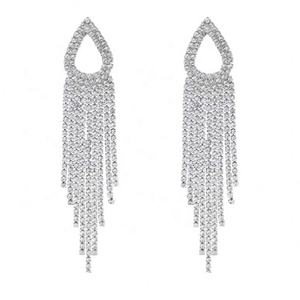 Boucles d'oreilles pendantes de luxe en alliage de zinc plaqué argent, motif géométrique exagéré, goutte d'eau et strass, style européen et américain - Product Image 5