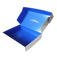 Eco Luxe Rouge A4 Logo Holographique Brillant 12x9x4 Pas Cher Abonnement Postal Mailer Boîtes d'Emballage avec Feuille Spécifications