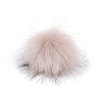Boules de fourrure synthétique de 8 cm pour chapeaux, pompons de 8 cm avec épingle pour loisirs créatifs, breloques pour sacs, boules de fourrure rouge et noire moelleuses pour le bricolage