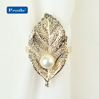 Bague de serviette en forme de feuille, couleur or perle