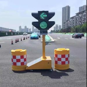 Bán buôn năng lượng mặt trời 300 mét 3 khía cạnh tín hiệu ánh sáng di động giao thông ánh sáng <span class=keywords><strong>LED</strong></span> di động đèn giao thông để bán - Product Image 6