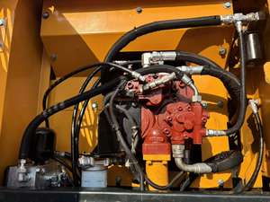 Excavatrice sur pneus Hyundai 210, 210w-9, équipements de construction lourds, à vendre, 210w avec pneus, voiture d'occasion coréenne - Product Image 5